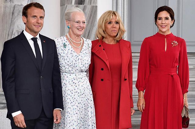 发型▲布丽吉特穿中国红真耀眼！配上月花4万的发型绝了，丹麦王妃都输