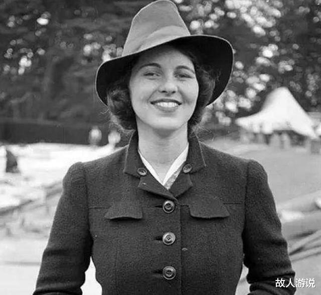 故人游说|出身名门智商太低，被父亲骗上手术台成智障，在精神病院度过20年