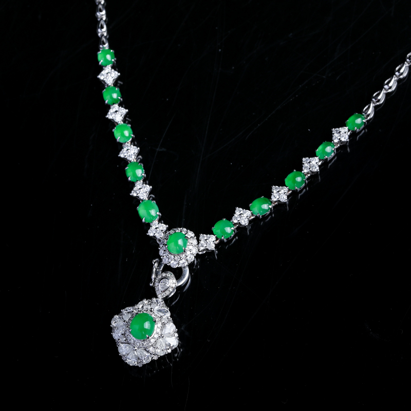 翡翠手镯|这几种翡翠最具升值潜力，你可能都有，但不一定都是精品