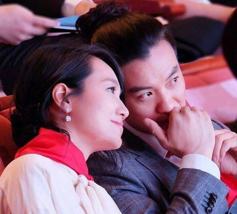 「朱丹」朱丹其实是二婚,她的前夫大家都很熟悉,难怪周一围不秀恩爱