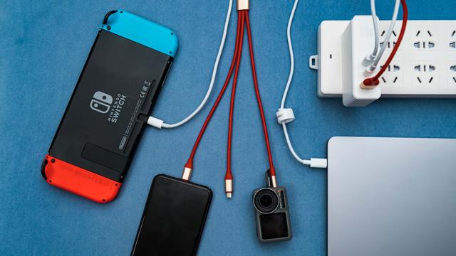 MacBook Pro|MacBook Pro 16寸笔记本该如何正确使用倍思120W氮化镓充电器