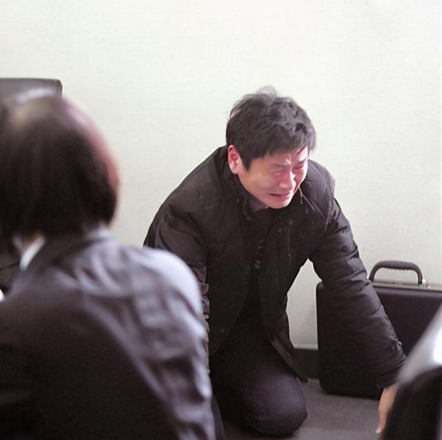 臆说古史|9年前，执意求死的杀人犯，当法官没判他死刑时，他的笑容消失了