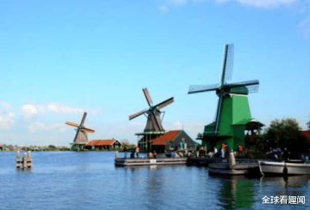 荷兰|荷兰姑娘来中国定居三年，回国后爸妈不敢相信：你身体不舒服？