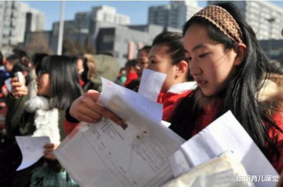 理综|语文133分,数学145分,理综282分,郑州女孩直言:清北没希望