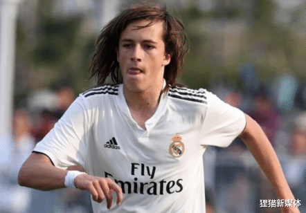 曼联|曼联每日要闻滚动:逍遥二仙相约来投,伍德沃德笑谈引援