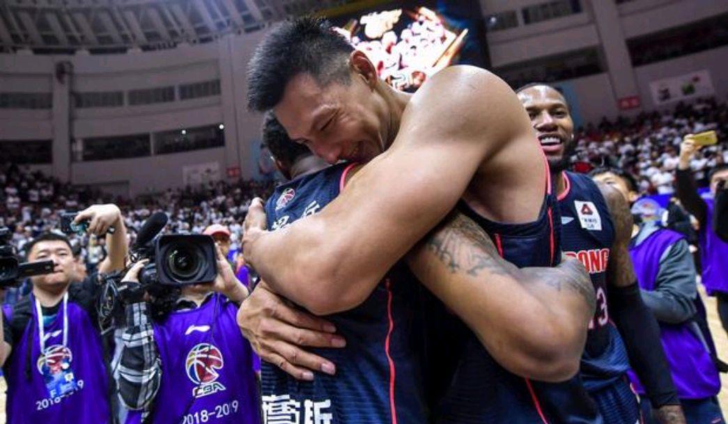 「广东男篮」所有球迷好消息！CBA重启今日有定论，最大优势助广东力拼第十冠！