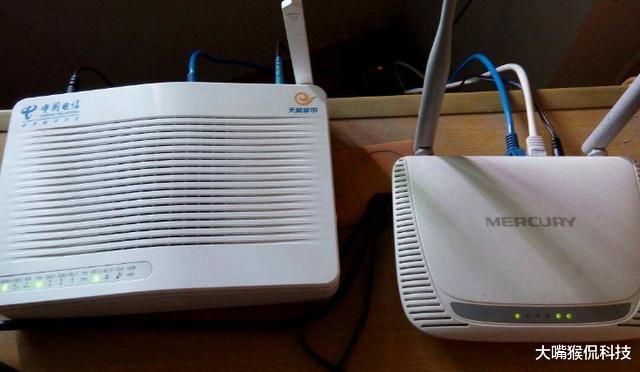 「路由器」运营商光猫带有WiFi功能，为何还要多花钱买路由器？