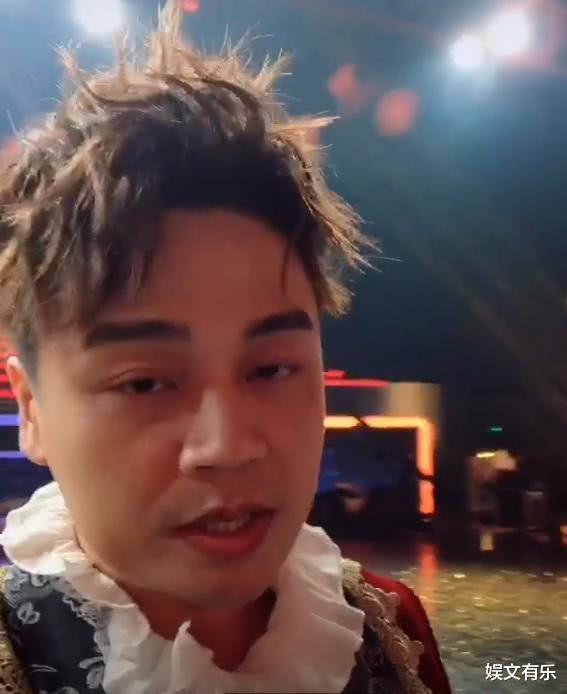 演唱会■直播比主持火!沈涛深夜直播吸金爆料明星感情,妻子是女郎费费?