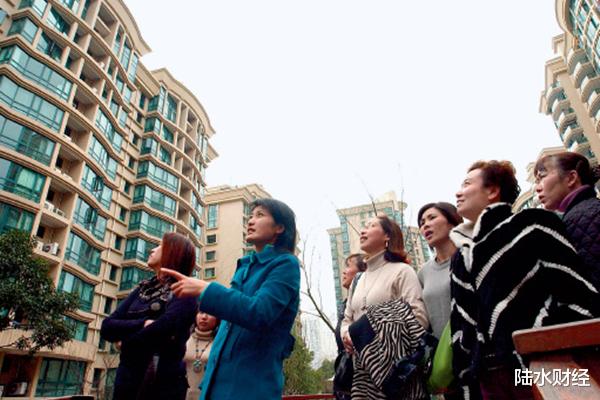 手持1.3万亿房产，炒房团浮出水面，曹德旺发声：要对国家负责！