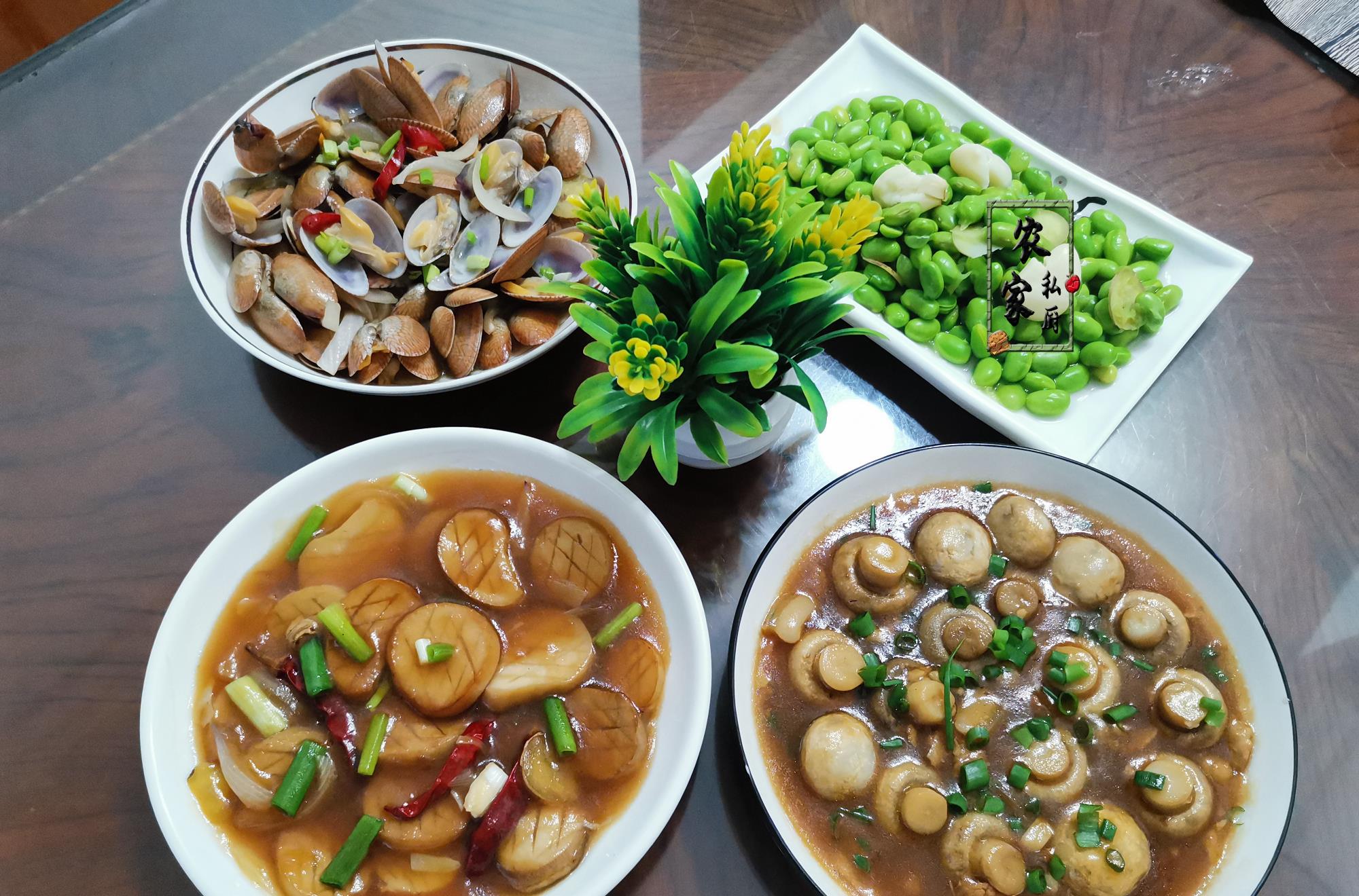 食材|母女俩的精致午餐，清爽不油腻；网友惊叹：这样吃身材不要太好！