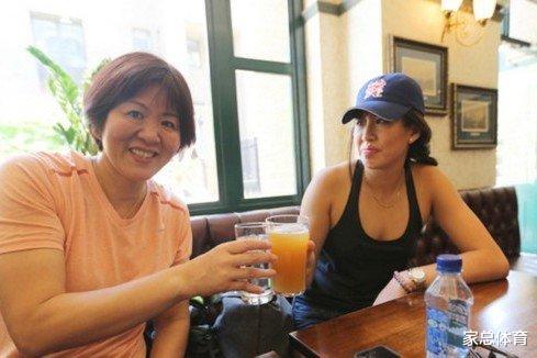 「郎平」郎平你的女儿是何国籍？对于记者的质问，郎平公开霸气回应