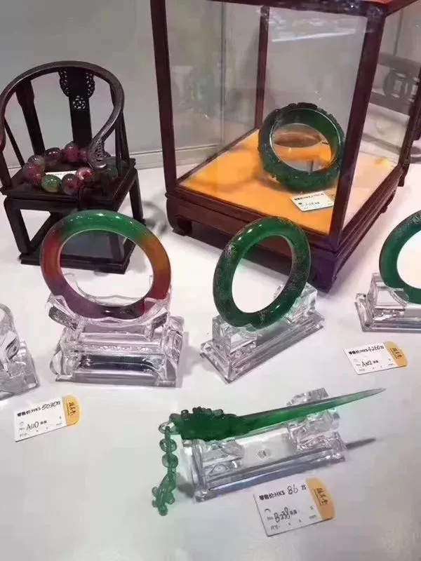 香港珠宝|全球第二大的香港珠宝展，竟然出现5030万假翡翠手镯