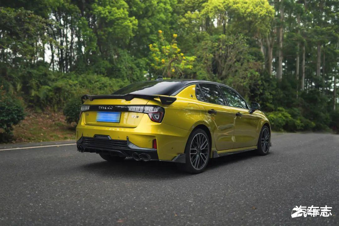 『领克03』领克03+的Alcantara和人造皮一个价？我们找来实车一探究竟