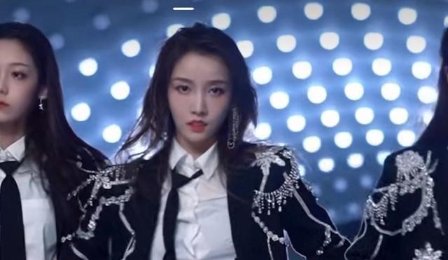 「创造营」《创造营》即将来袭：鹿晗太空服跳分身舞，姜贞羽刘些宁全程帅炸