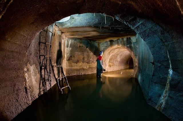 雨中女郎|地球内部到底是什么?看完这些证据,也许会颠覆你的世界观