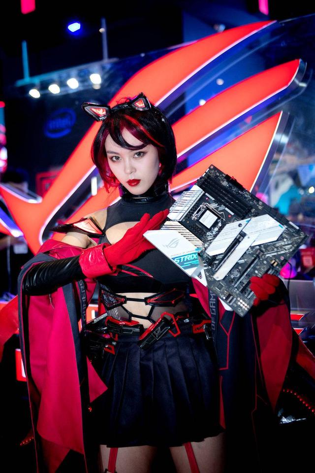 主板|液氮超频，华硕主板BW2020高光时刻，玩游戏选择华硕没错的！