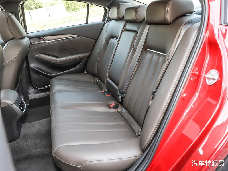 『马自达阿特兹』自己开着爽就行了,乘客都是打酱油的,马自达阿特兹跌到16万