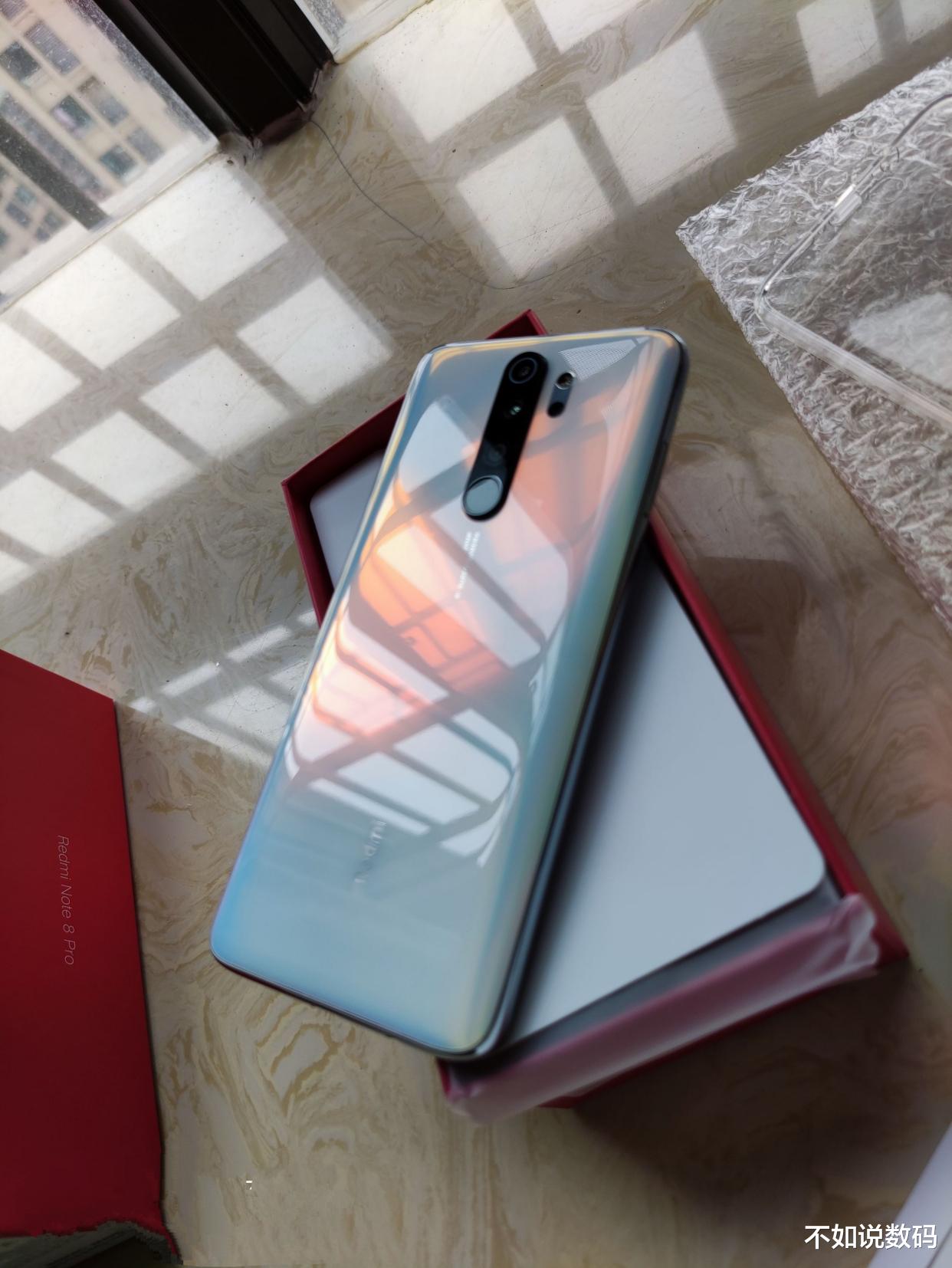 5G|5G时代被低估的两款4G手机,性能一流价格不高,用三年毫无问题!