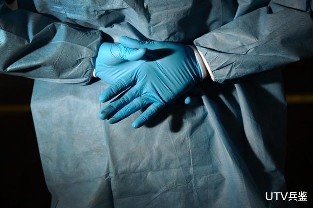 「美国」地方机构问联邦要医疗物资，却收到一箱裹尸袋，团队成员脸色煞白