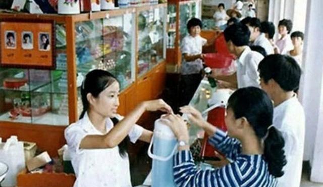 售货员|正在“消失”的几大铁饭碗 曾风光无限 1人养全家 今却无人问津？