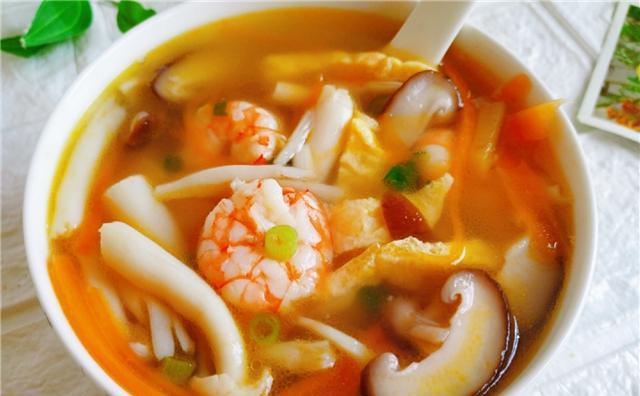 虾仁|三伏天，吃鱼吃肉都不如喝这碗汤，高蛋白低脂肪，好喝不发胖