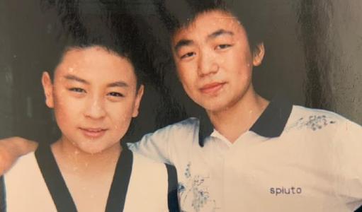 释小龙|被亲爹吸血,被何洁抛弃,32岁混到无人问津的释小龙做错了什么?