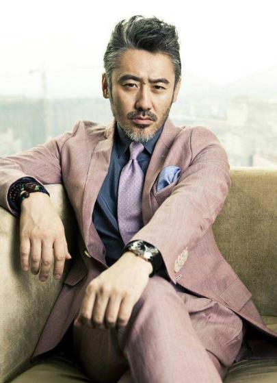 【吴秀波】吴秀波从10亿身价到身败名裂的背后，远不止你想得那么简单