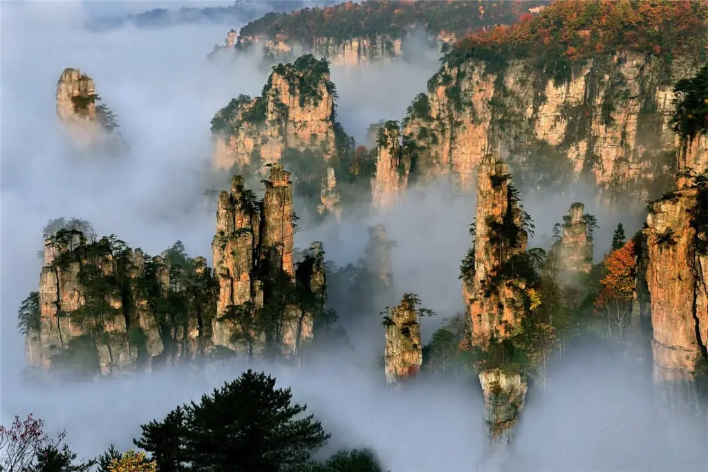 『张家界』世界十大最美山脉，张家界入选，其中排名第一的在中国