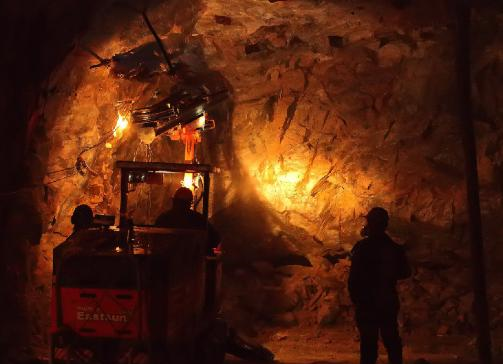 【黄金】世界“最孤独”的金矿，到处都是黄金钻石，却没人敢去挖