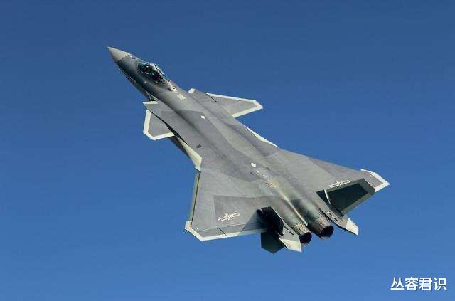 歼-20▲歼20的国产太行发动机有多先进？推力达15吨，还装有隐身矢量喷管