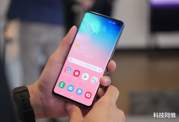 三星galaxy s10|开卖一年半狂跌2200元，8GB+2K分辨率，昔日曲面屏旗舰已无人问津