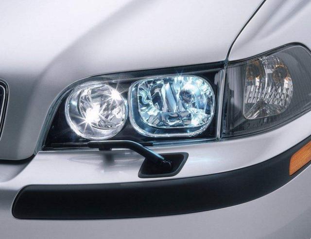 车载导航|4个“鸡肋”的汽车配置，不少人买回去就后悔，别被忽悠了