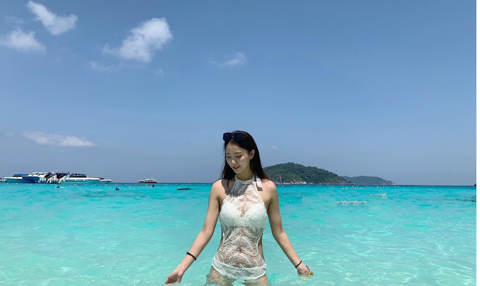 啦啦队▲她是CBA拉拉宝贝，也是球场颜值担当，身材似模特，喜欢强壮男人