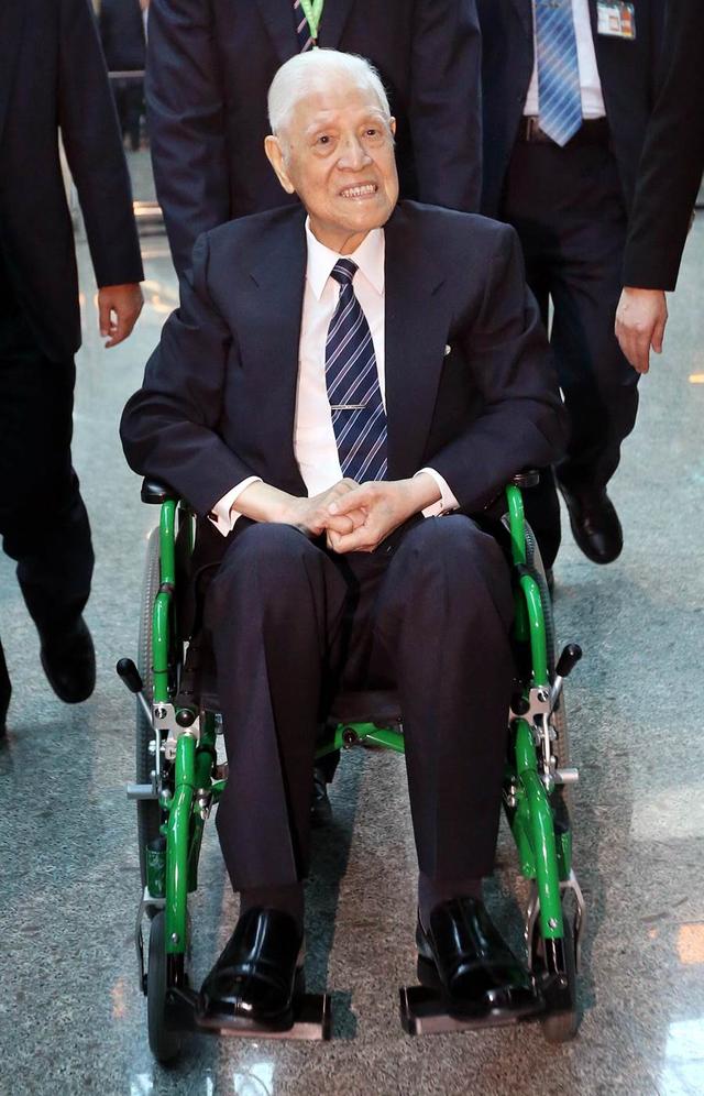 台风|蔡英文组团探视李登辉 柯文哲已准备“盖棺定论”