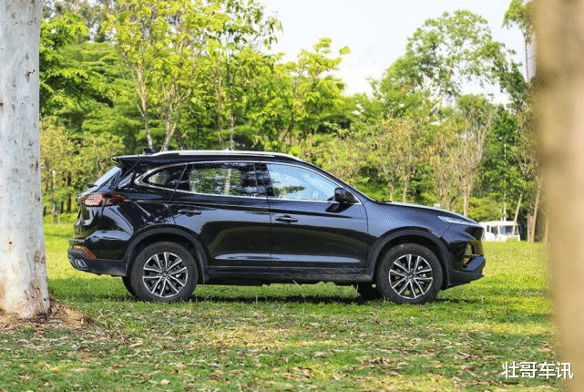 #马力#国产版“X7”上市了！8万出头就买中型车，长近4.8米，配174马力