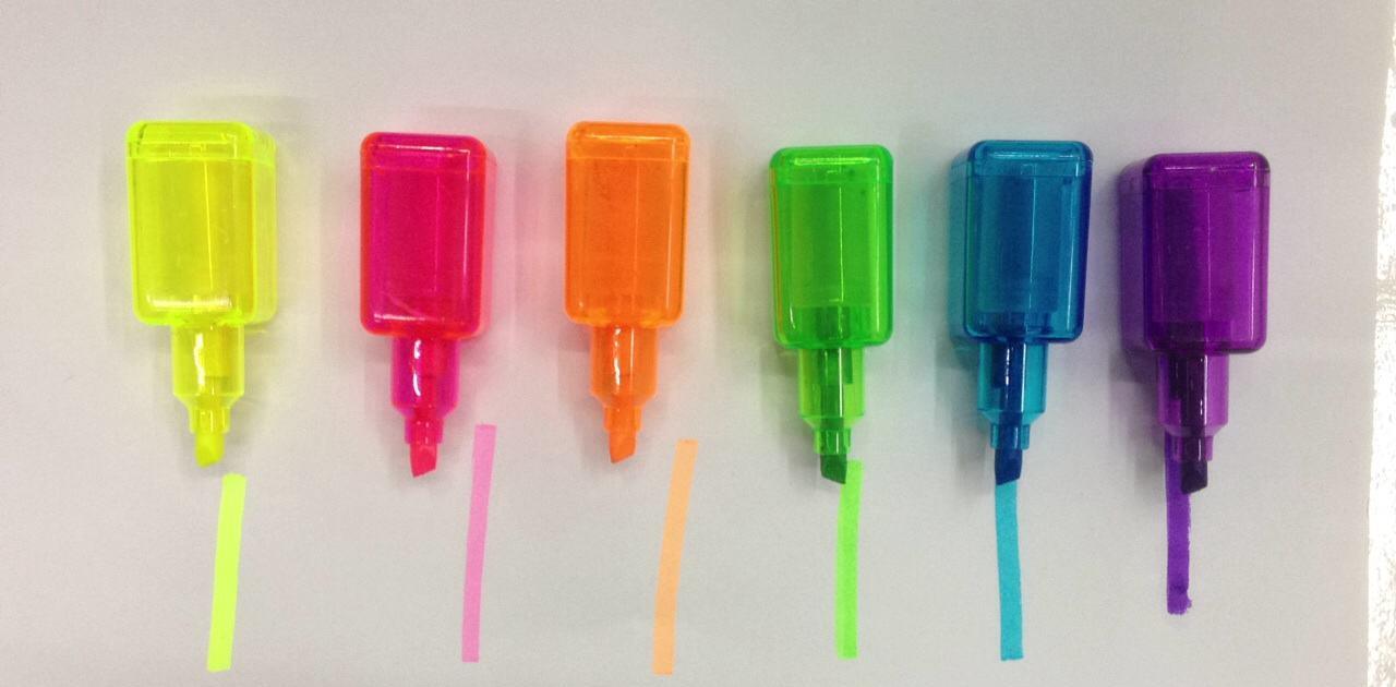 「」同桌经常向你借这“3文具”，别不懂啥意思，没准是“看上你”了