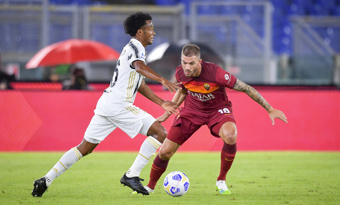 C罗|不得不服！一场2-2让35岁C罗登顶射手榜，球迷：逆境看C罗