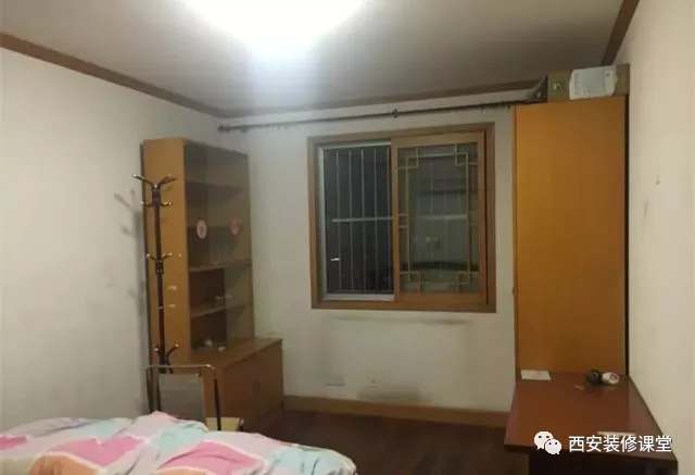 实木地板|100㎡三居老房无地暖，大白墙与木地板装出豪宅范