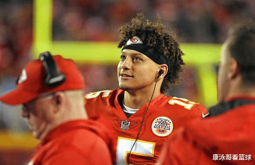 勒布朗·詹姆斯|10年35.3亿元!体育史上最大合同诞生,詹姆斯也眼红:借我5块!