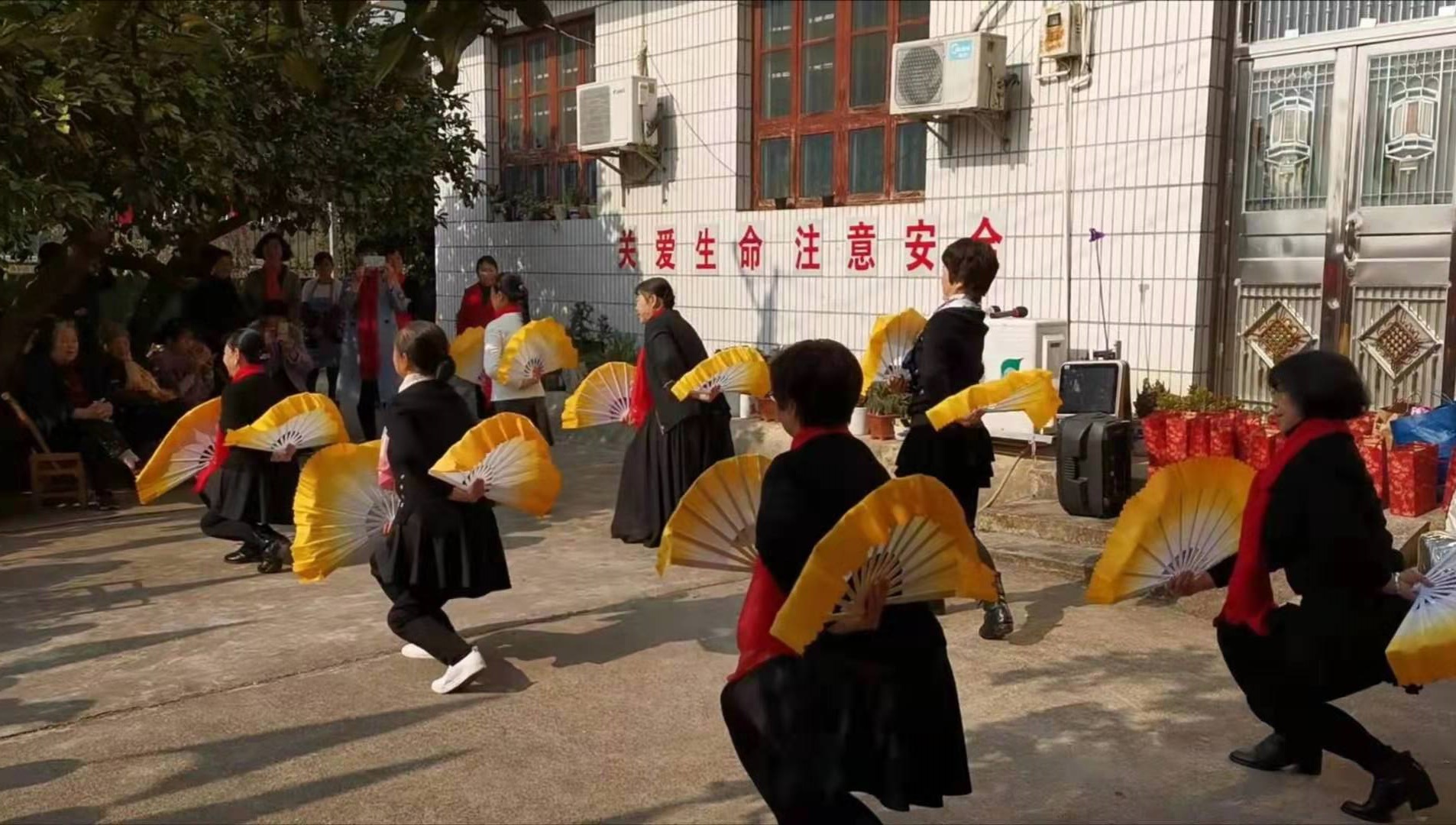 【疾病】怎样预防老年人感染新型冠状病毒肺炎