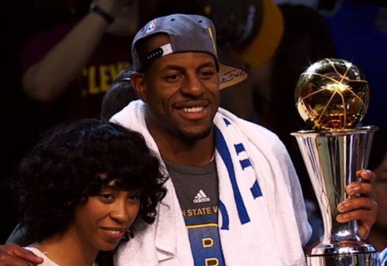 斯蒂芬·库里|勇士25分大败！格林复出砍0分，库里严重被高估，哈登比他强太多