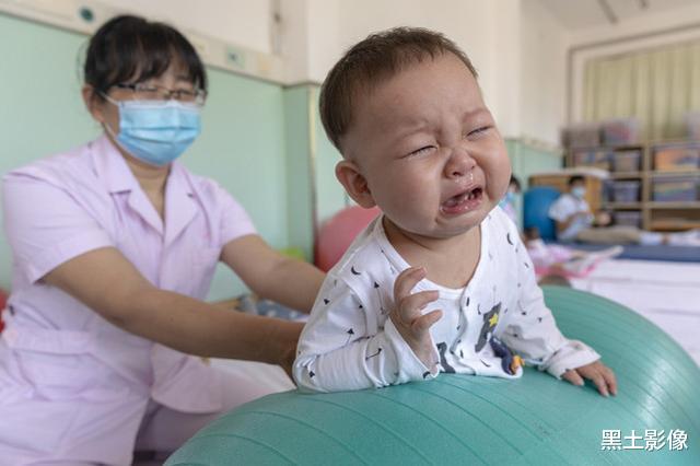 【工地】奶奶发现4个月大孙女“柔若无骨”，专家会诊后家人一看结果悲剧了