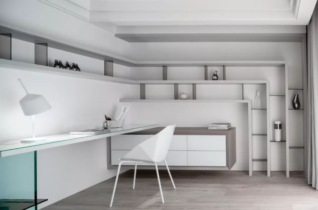 『』背景墙石膏线out了，现在流行这样设计