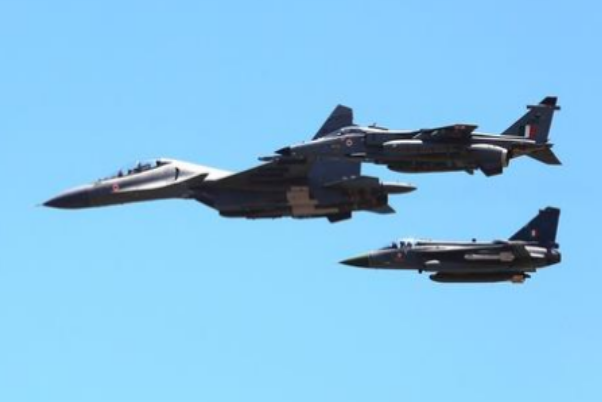 印度|喜马拉雅附近出现巨响，印方战机遭击毁，俄方：麻烦不小