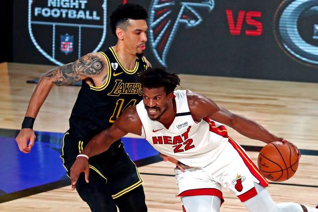 湖人队|8中1，11中2！湖人神射狂打铁，连续空位三分不中，2200万太亏了！