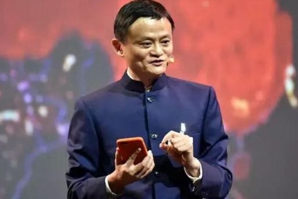 蚂蚁花呗|越来越多的支付宝用户选择“逃离”花呗，他们是否察觉到什么？