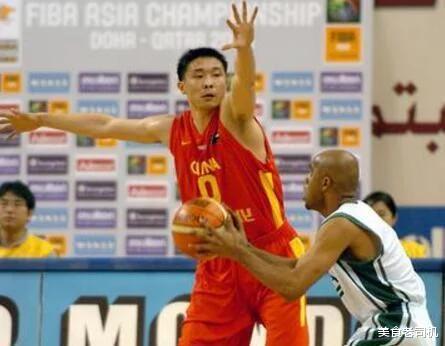 中国男篮@1994年没有超级中锋的中国男篮却打进了世界8强！