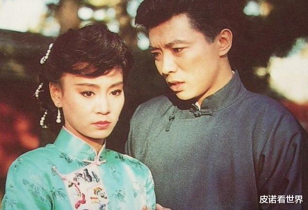 刘雪华|2011年，在丈夫葬礼上戴着墨镜哭到崩溃的刘雪华，后来过得如何？