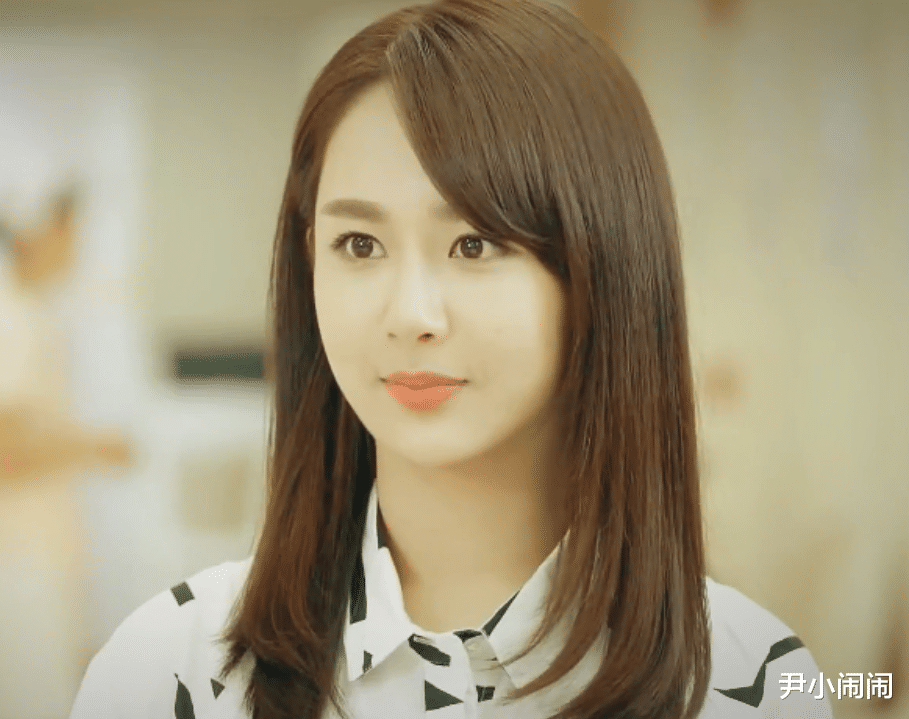 杨紫|杨紫沉迷《琉璃》无法自拔，向成毅要剧透，成毅：一顿饭或奶茶！