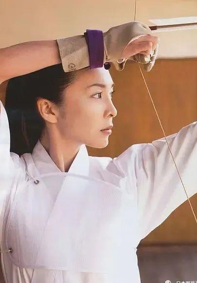 姐姐|她竟然也自杀了……